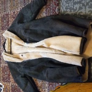 AUTHENTIC ITALIAN MADE SHEARLING